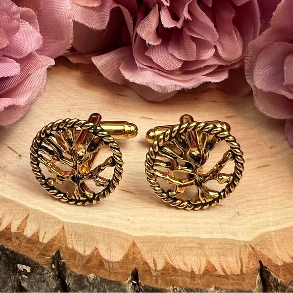 Twisted Antiqued Gold Tree of Life Cufflinks - Picture 5 of 16